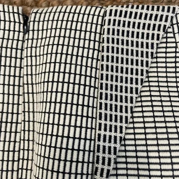 O’2nd wool skirt - Picture 3 of 5